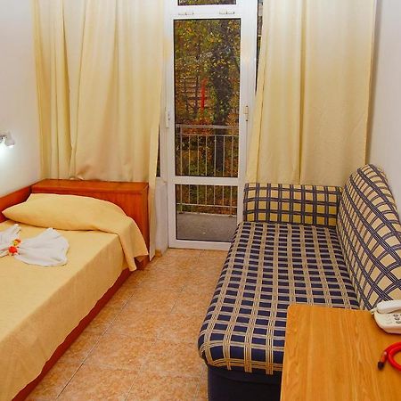 Hotel Malina Złote Piaski Zewnętrze zdjęcie